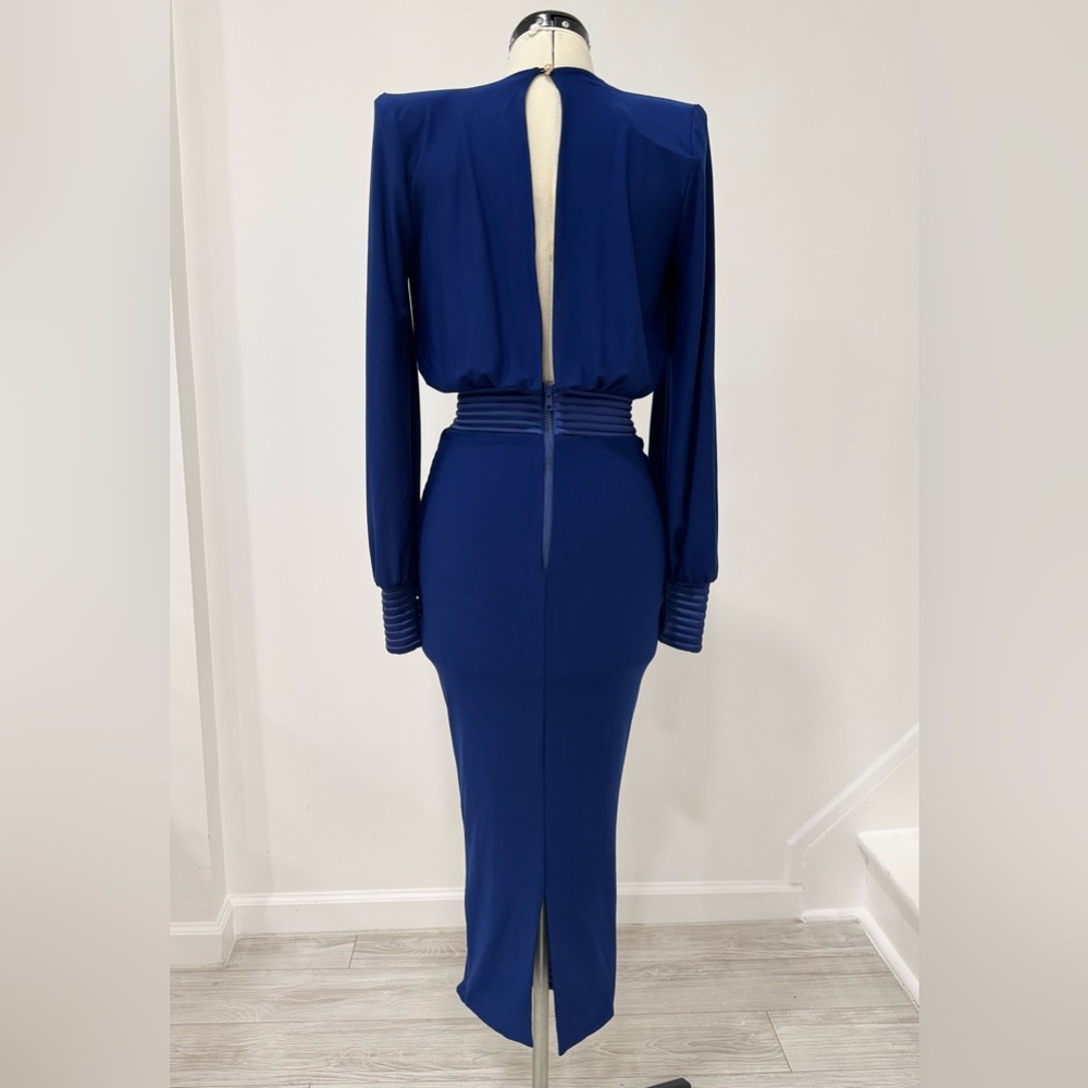 ZHIVAGO Signature Lover Man Keyhole-Back Midi Dress - Picture 8 of 11